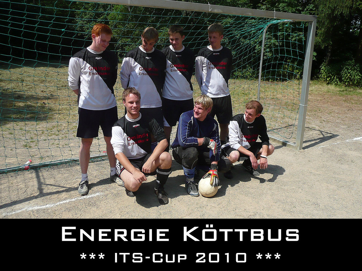 Its cup 2010   teamfotos   energie k%c3%b6ttbus retina