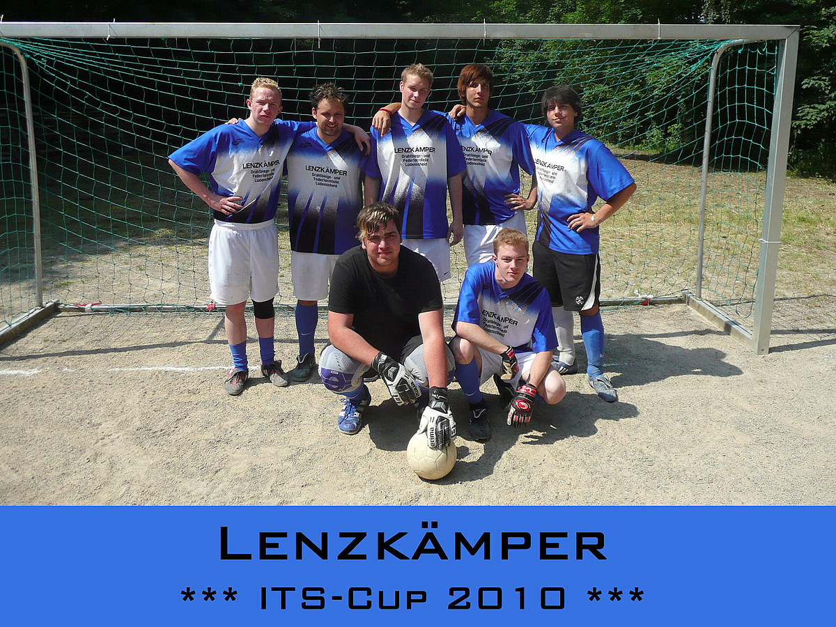 Its cup 2010   teamfotos   lenzk%c3%a4mper retina