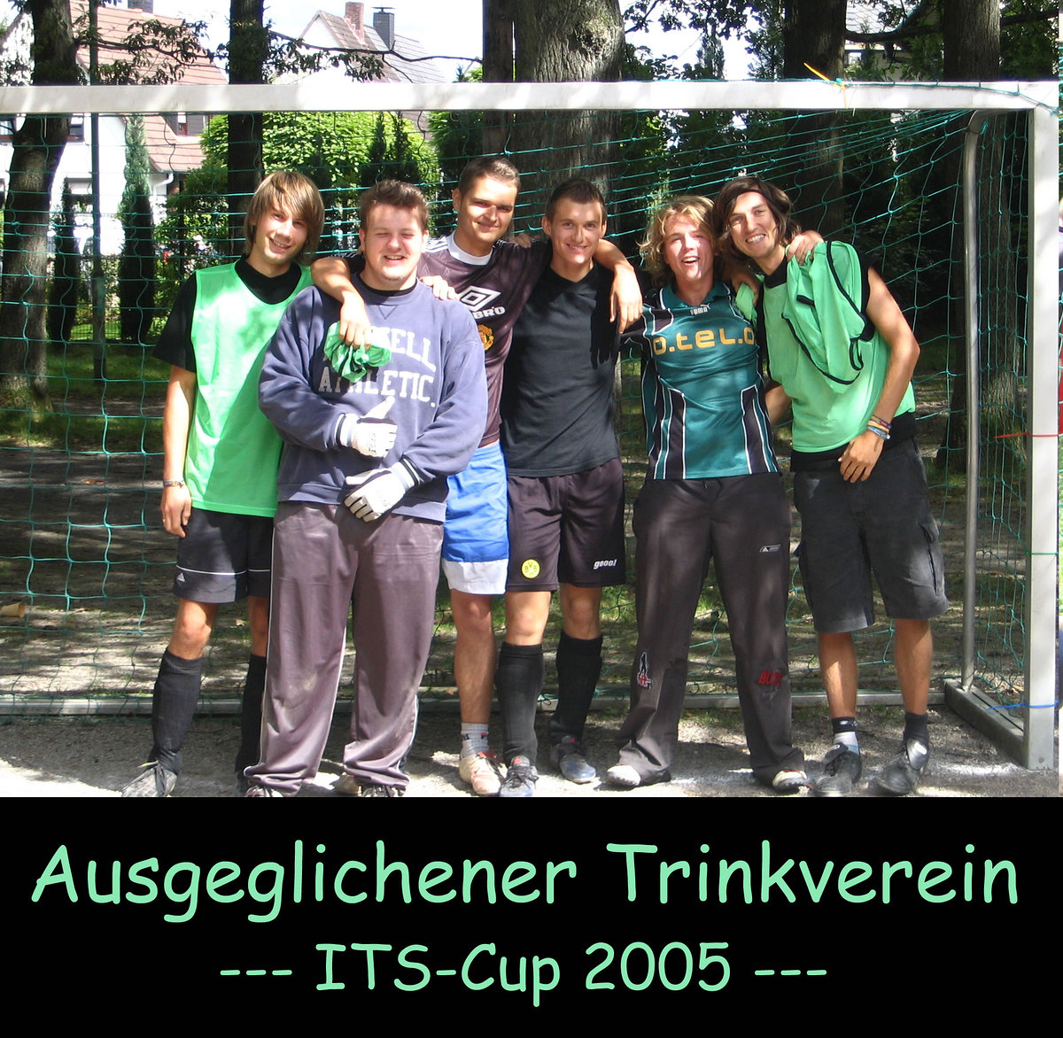 Its cup 2005   teamfotos   ausgeglichener trinkverein retina