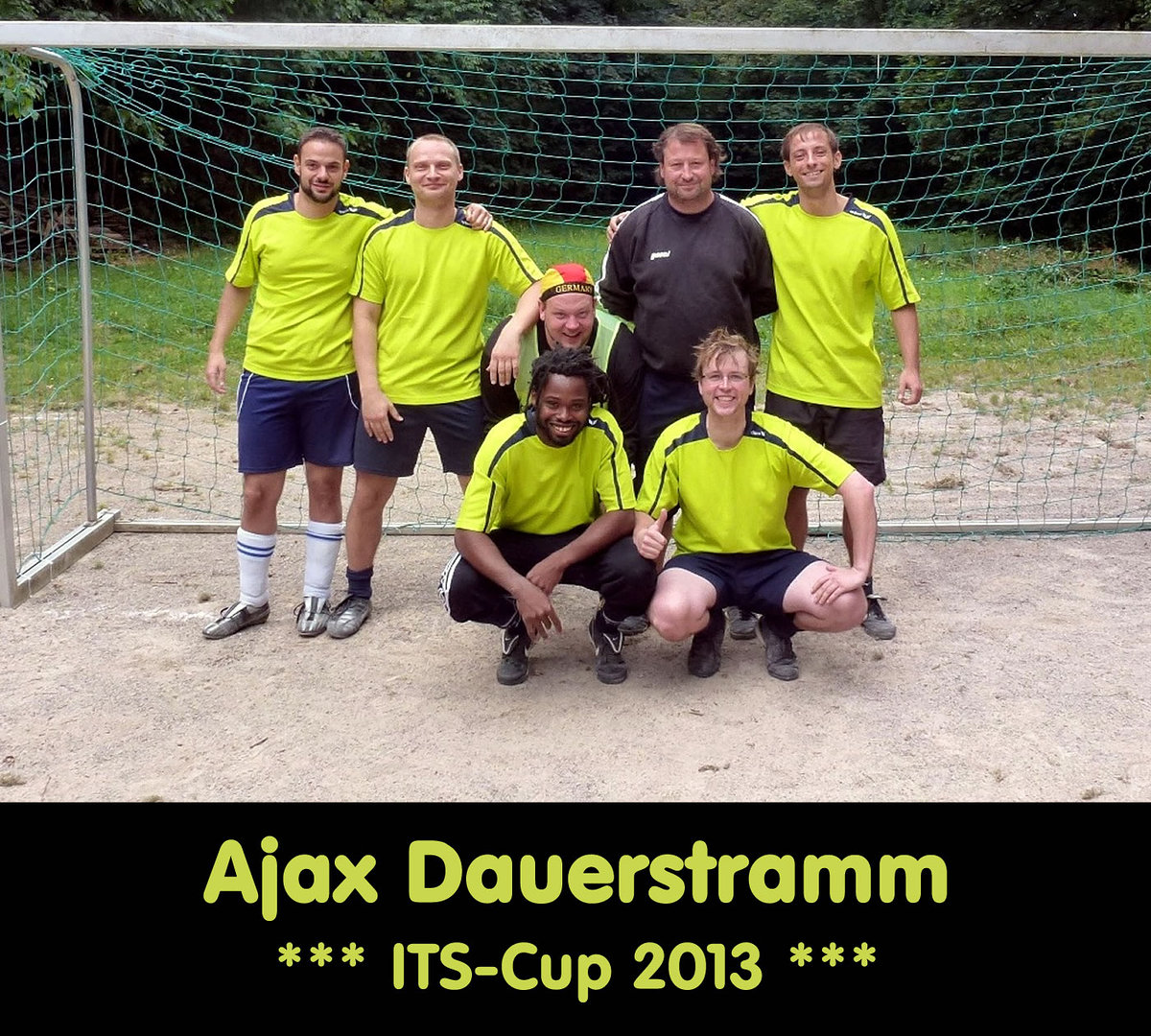 Its cup 2013   teamfotos   ajax dauerstramm retina