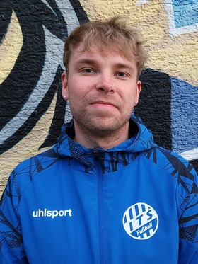 Julian treuke   v1 normal