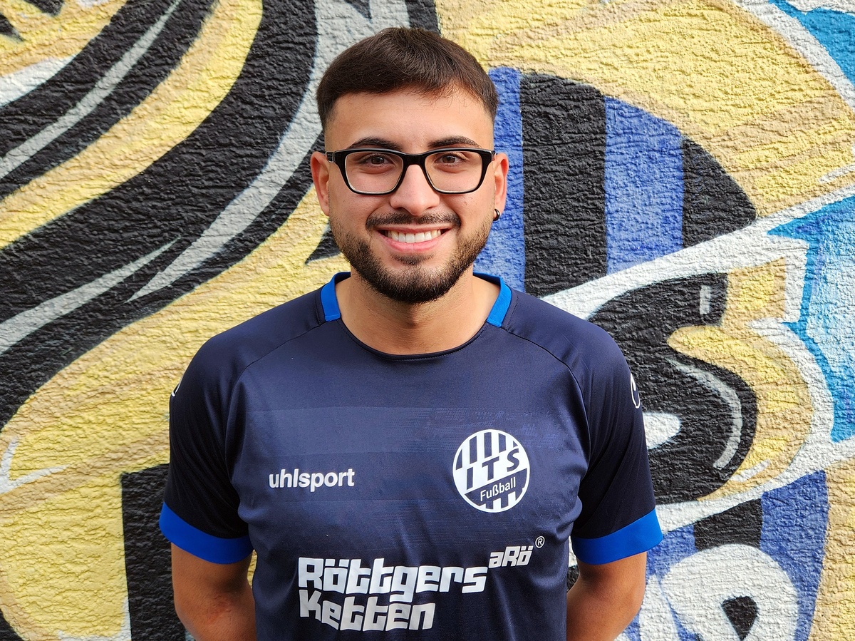 Erdem aksoy   v1 retina